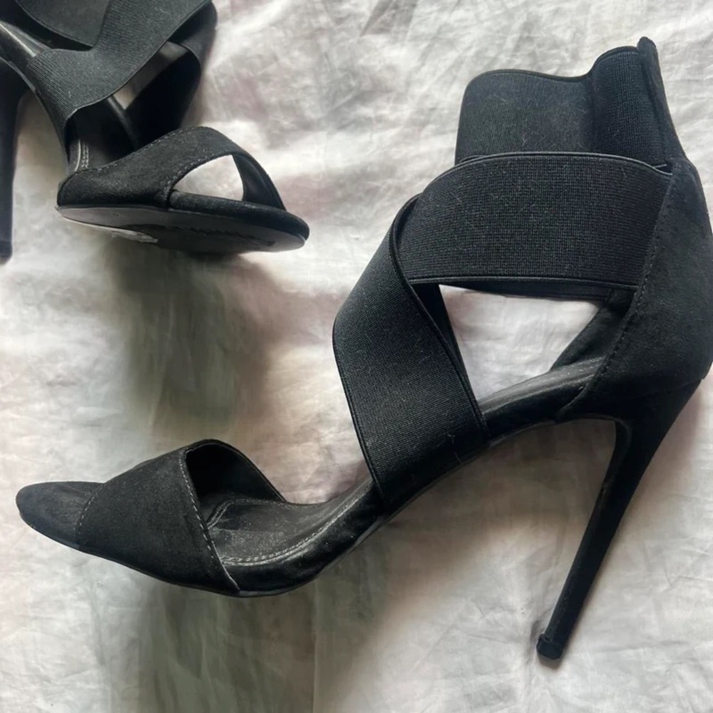 Elegant Black Strappy Heels